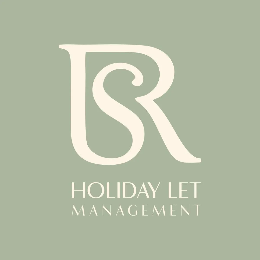 SR Holiday Let logo